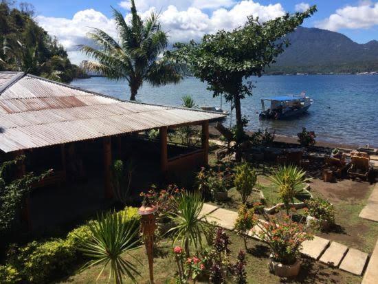 Two Fish Resort Lembeh بيتونغْ المظهر الخارجي الصورة