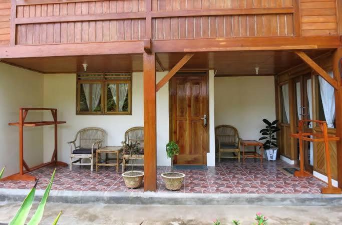 Two Fish Resort Lembeh بيتونغْ المظهر الخارجي الصورة
