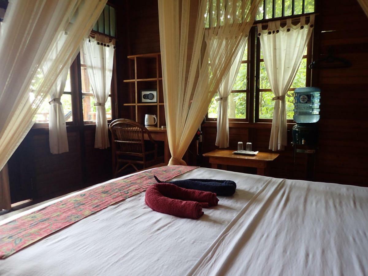 Two Fish Resort Lembeh بيتونغْ المظهر الخارجي الصورة